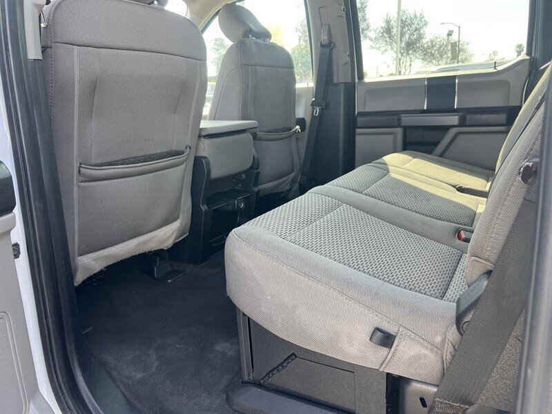 Used 2020 Ford F550 4x4 Crew Cab Super Duty image 32