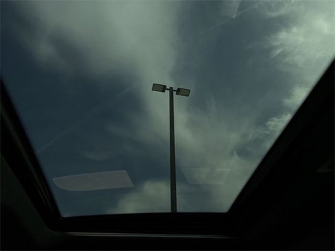 Used 2023 Mercedes-Benz C 300 Sedan image 24