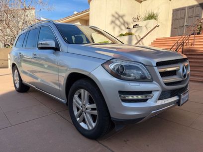 Used 2016 Mercedes-Benz GL 450 4MATIC w/ Premium I Package