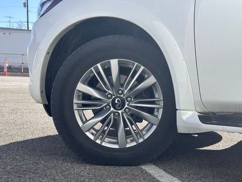 Used 2021 INFINITI QX80 Luxe image 8