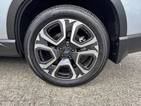 Certified 2024 Subaru Ascent Limited AWD/4WD image 29