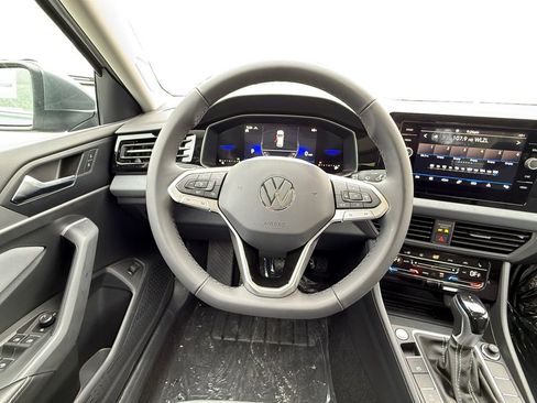 New 2026 Volkswagen Jetta SE image 12