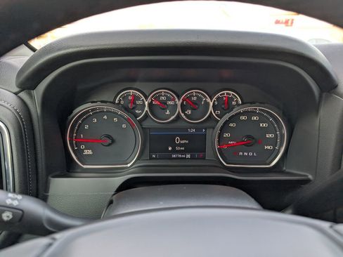 Used 2022 Chevrolet Silverado 1500 LT Trail Boss w/ LT Trail Boss Premium Package image 16