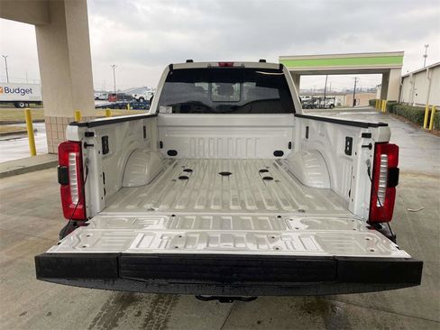 New 2025 Ford F350 King Ranch w/ FX4 Off-Road Package image 10