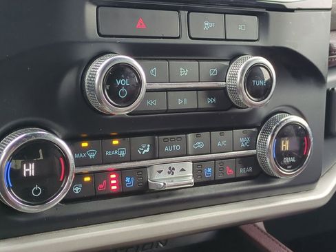 Used 2022 Ford Expedition Max Limited image 33