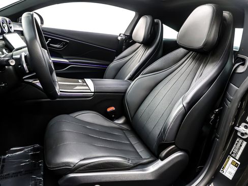 Used 2024 Mercedes-Benz CLE 300 CLE 300 4MATIC Coupe image 8