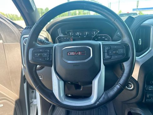 Used 2019 GMC Sierra 1500 SLT w/ SLT Premium Plus Package AWD/4WD image 18