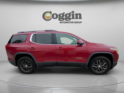 Used 2019 GMC Acadia SLT image 16