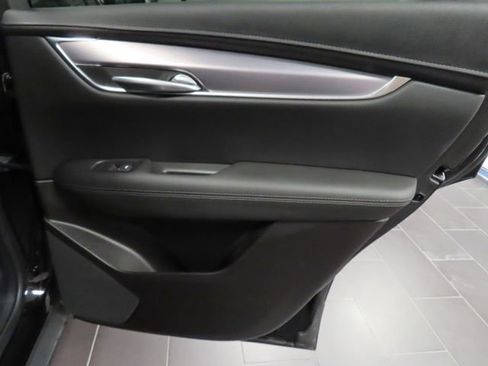 Certified 2022 Cadillac XT5 Luxury image 14