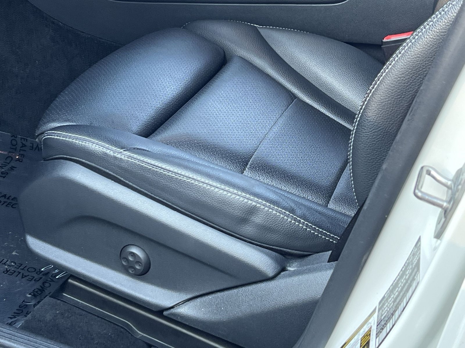 Certified 2020 Mercedes-Benz GLC 300 4MATIC image 19