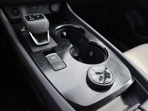 Certified 2025 Nissan Rogue SV AWD/4WD image 23
