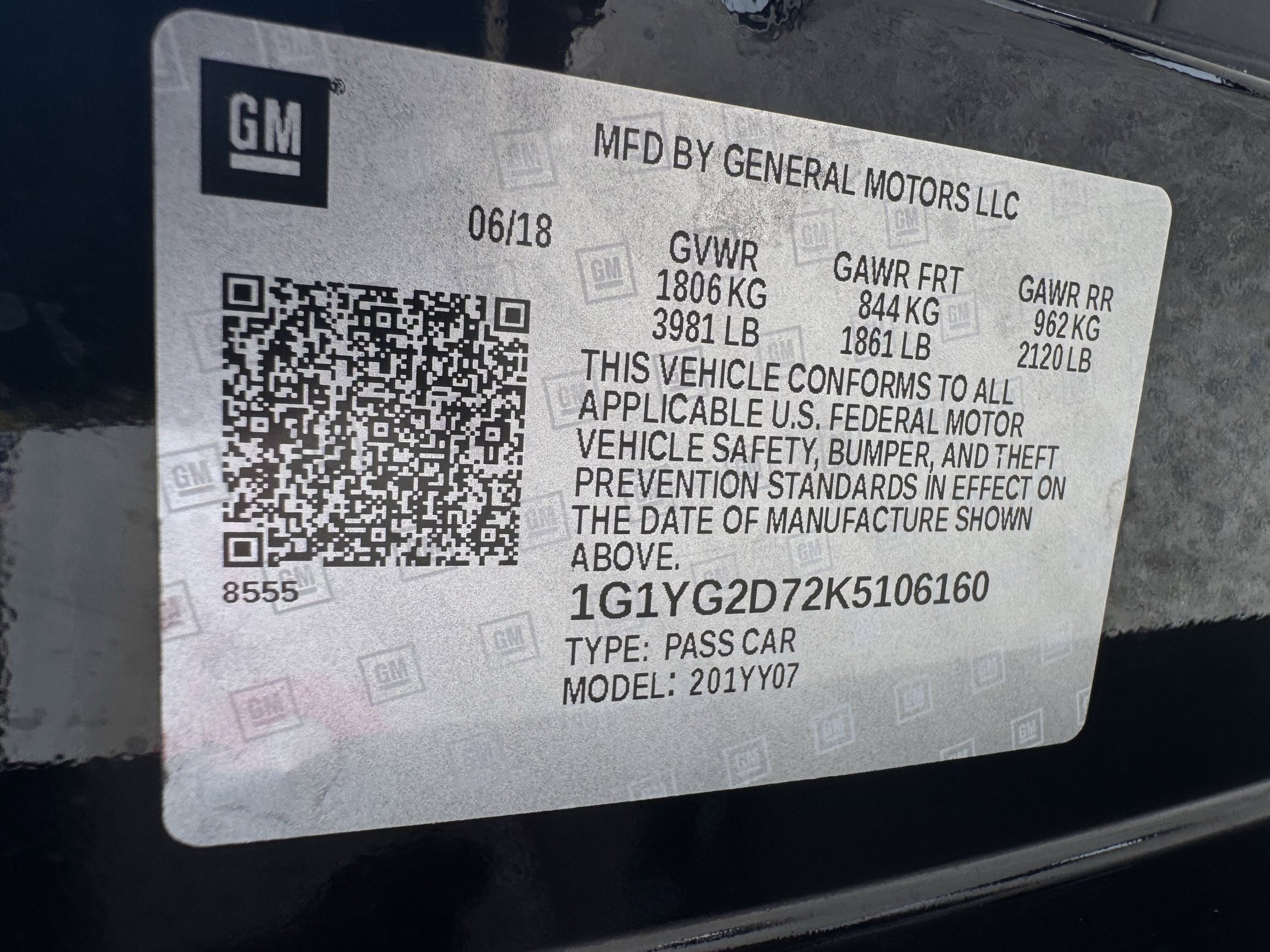 Used 2019 Chevrolet Corvette Stingray Coupe w/ Z51 1LT RWD image 36