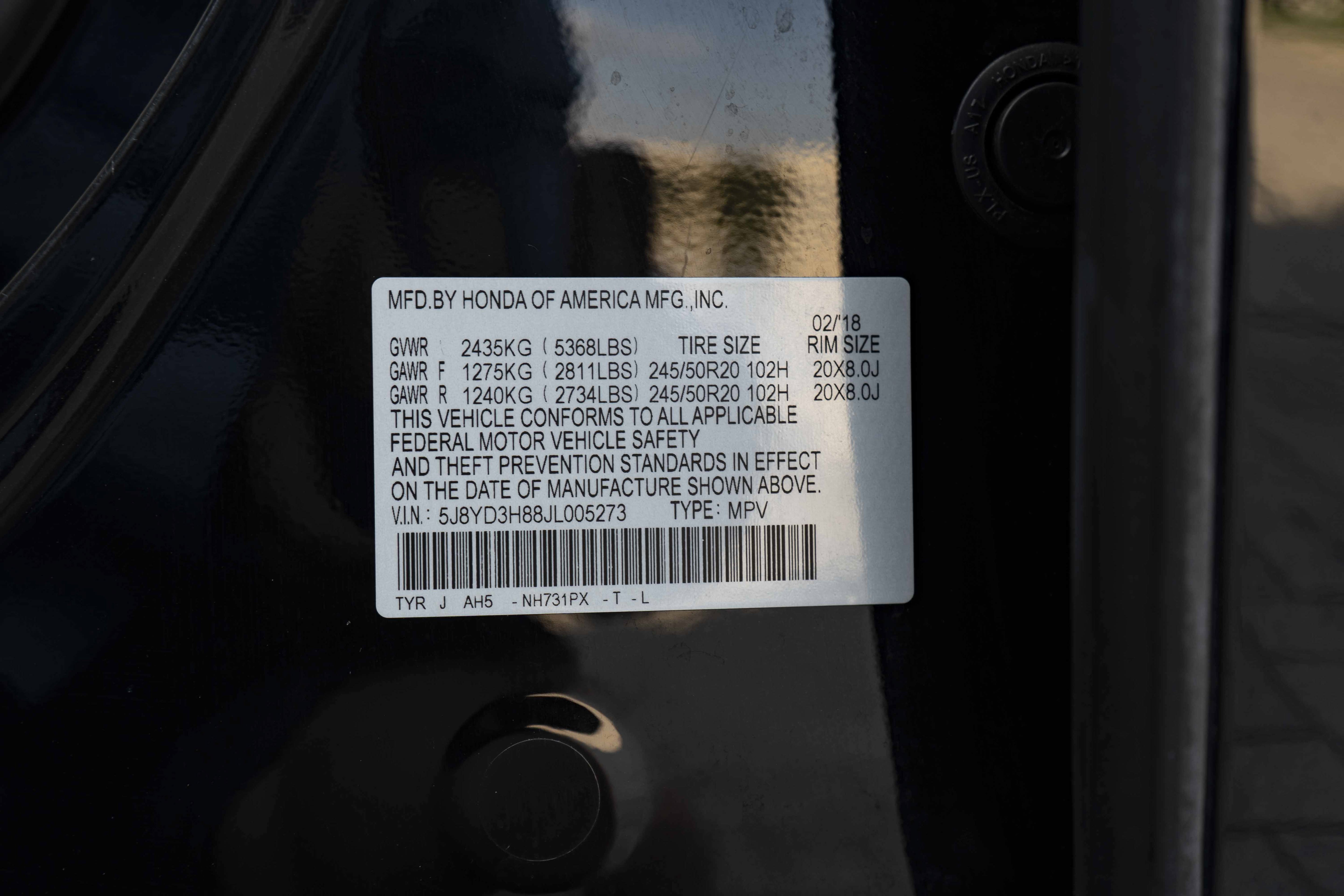 Used 2018 Acura MDX w/ Advance Package FWD image 47