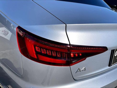 Used 2019 Audi A4 2.0T Premium image 25