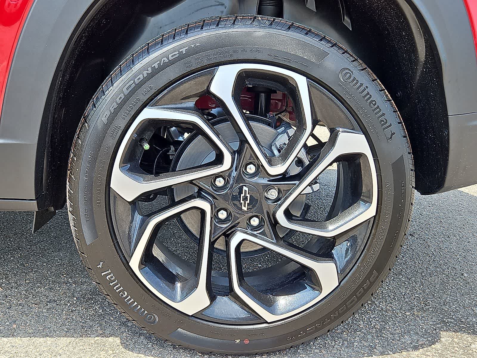 New 2026 Chevrolet Trax RS w/ Driver Confidence Package FWD image 7