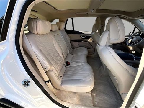 Used 2023 Mercedes-Benz EQS 450+ SUV image 27