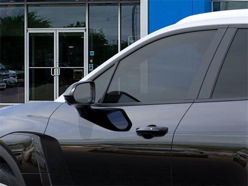 New 2025 Chevrolet Blazer EV LT w/ Super Cruise Package image 12