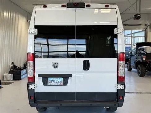 Used 2019 RAM ProMaster 2500 FWD image 4