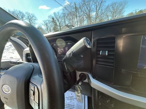 Used 2025 Ford F250 XLT w/ Snow Plow Prep Package AWD/4WD image 20