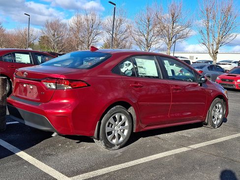 New 2026 Toyota Corolla LE image 3