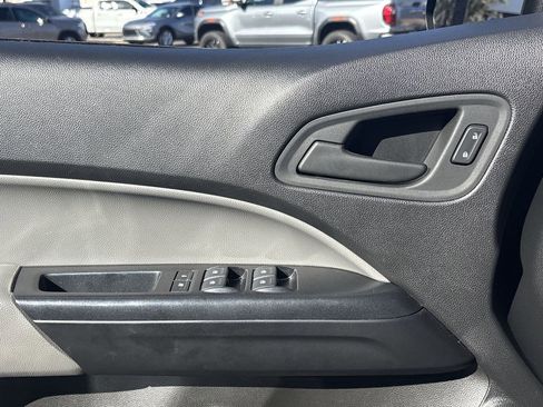 Used 2021 GMC Canyon Elevation Standard w/ Convenience Package image 23