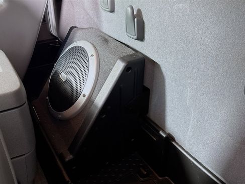 Used 2006 Dodge Ram 1500 Truck 2WD Regular Cab w/ Communication Pkg image 8