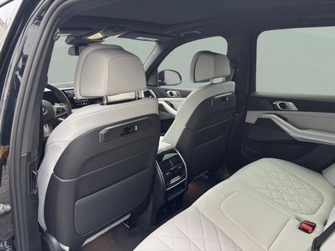 New 2026 BMW X5 xDrive50e w/ M Sport Package image 27