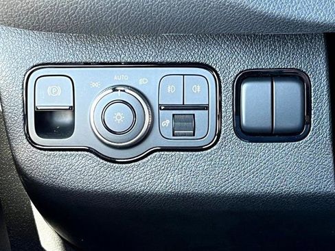 New 2024 Mercedes-Benz Sprinter 144 Cargo image 16