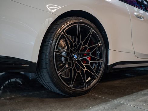 Used 2026 BMW M4 Competition w/ Executive Package RWD image 15