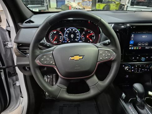 Certified 2023 Chevrolet Traverse Premier image 12
