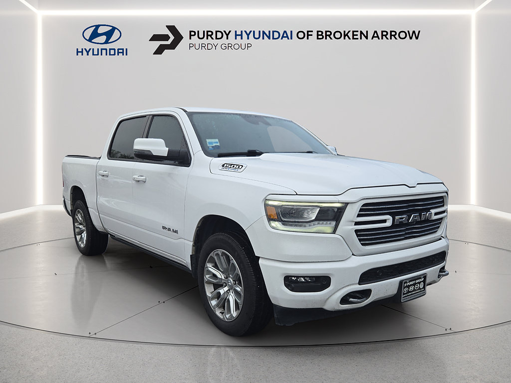 Used 2023 RAM 1500 Laramie AWD/4WD image 1