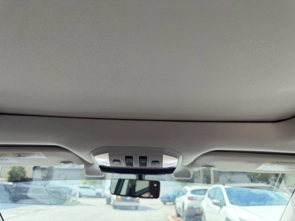 Used 2019 Subaru Ascent Touring w/ Popular Package #3 AWD/4WD image 20
