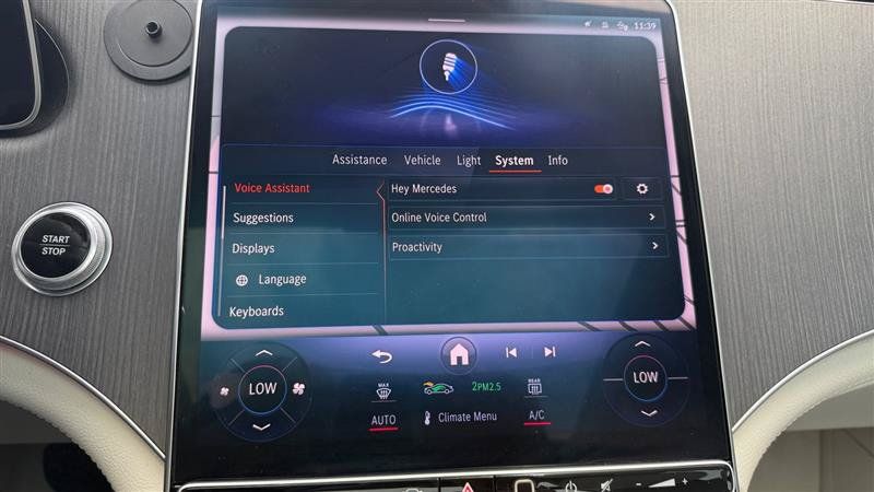 Used 2023 Mercedes-Benz EQE 350+ 4MATIC SUV w/ Exclusive Trim Package image 33