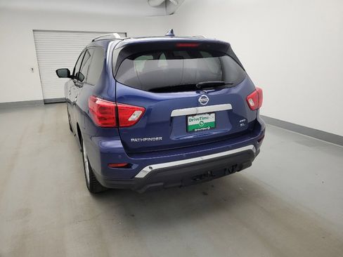 Used 2019 Nissan Pathfinder SL w/ SL Premium Package AWD/4WD image 6