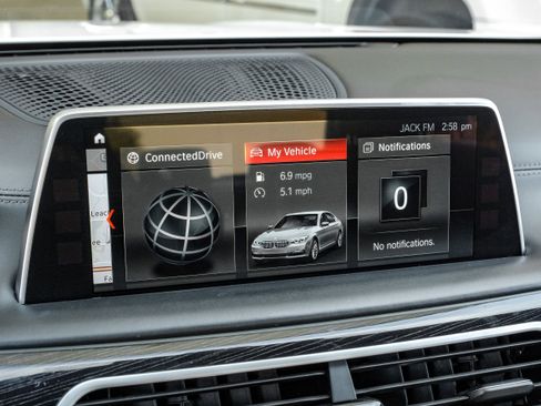 Used 2018 BMW 750i 750i image 31