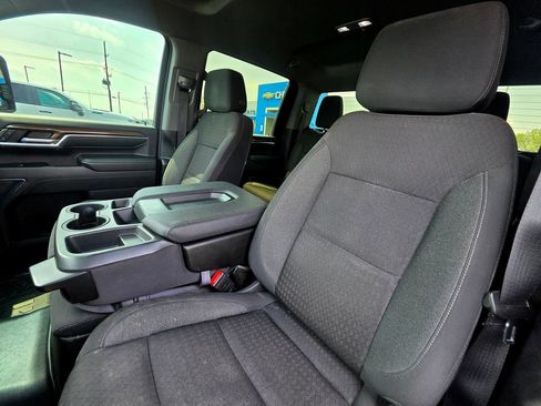 Used 2024 Chevrolet Silverado 2500 LT w/ Convenience Package AWD/4WD image 8