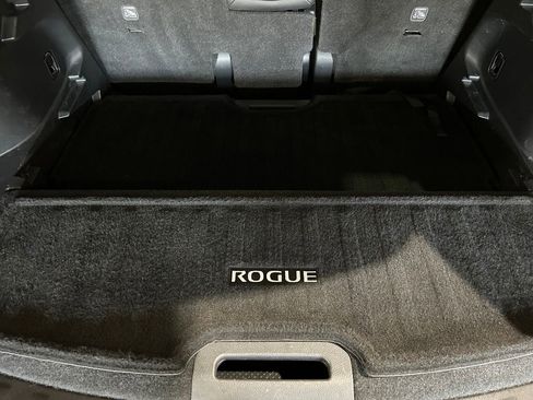 Used 2019 Nissan Rogue SL AWD/4WD image 15