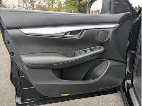 Used 2019 INFINITI QX50 Luxe w/ Navigation Package FWD image 52