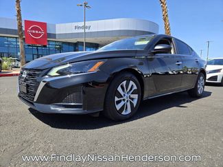 Used 2025 Nissan Altima 2.5 S FWD video 2