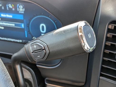 Certified 2025 Ford F250 Lariat AWD/4WD image 27