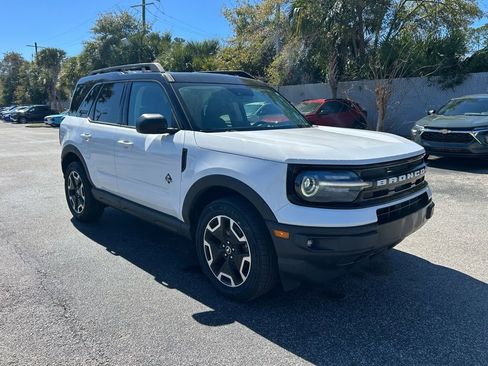 Used 2022 Ford Bronco Sport Outer Banks w/ Tech Package image 9