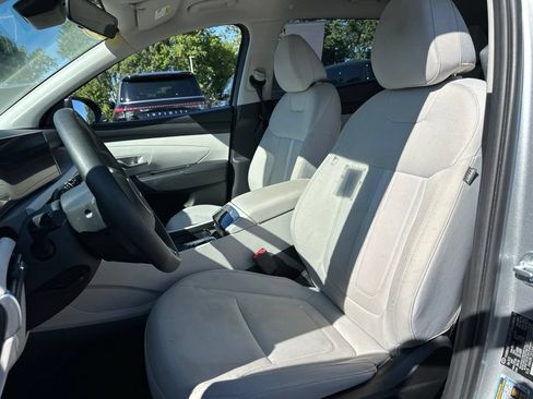 Used 2025 Hyundai Tucson SEL AWD/4WD image 37
