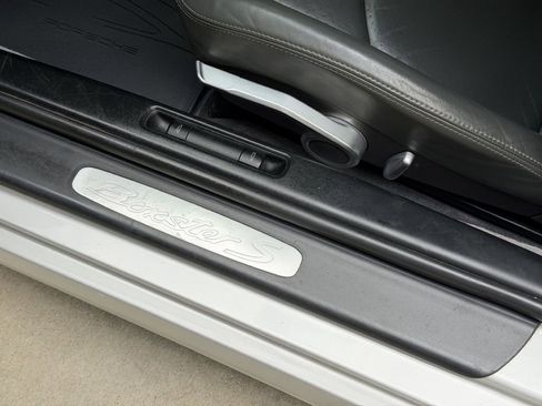 Used 2006 Porsche Boxster S RWD image 24