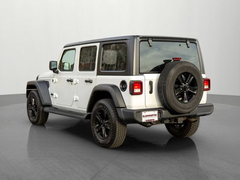 Used 2023 Jeep Wrangler Unlimited Sport image 5