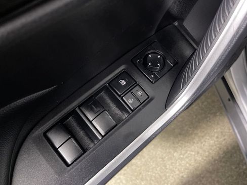 Certified 2025 Toyota RAV4 LE FWD image 16