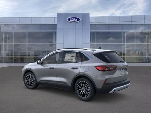 New 2025 Ford Escape SE FWD image 4