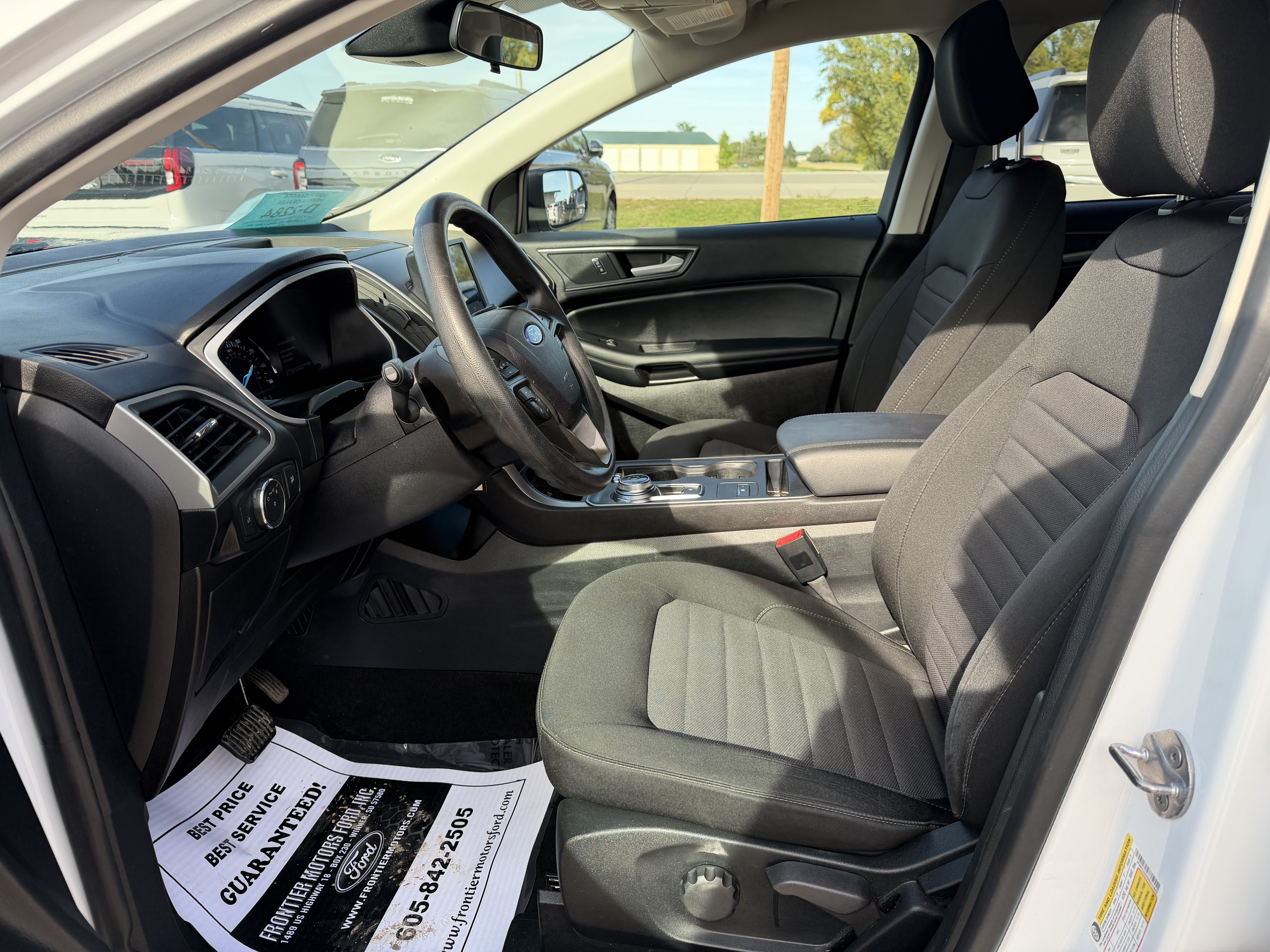 Used 2021 Ford Edge SE FWD image 13