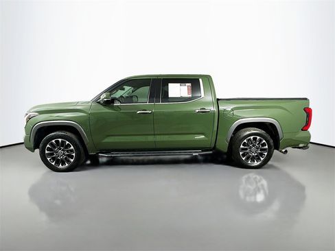 Used 2023 Toyota Tundra Limited image 5