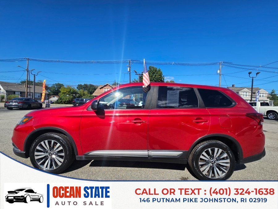 Used 2020 Mitsubishi Outlander ES AWD/4WD image 2
