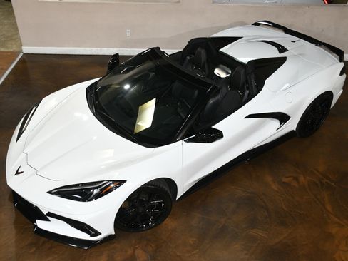 Used 2022 Chevrolet Corvette Stingray Preferred Conv w/ Z51 Performance Package RWD image 74